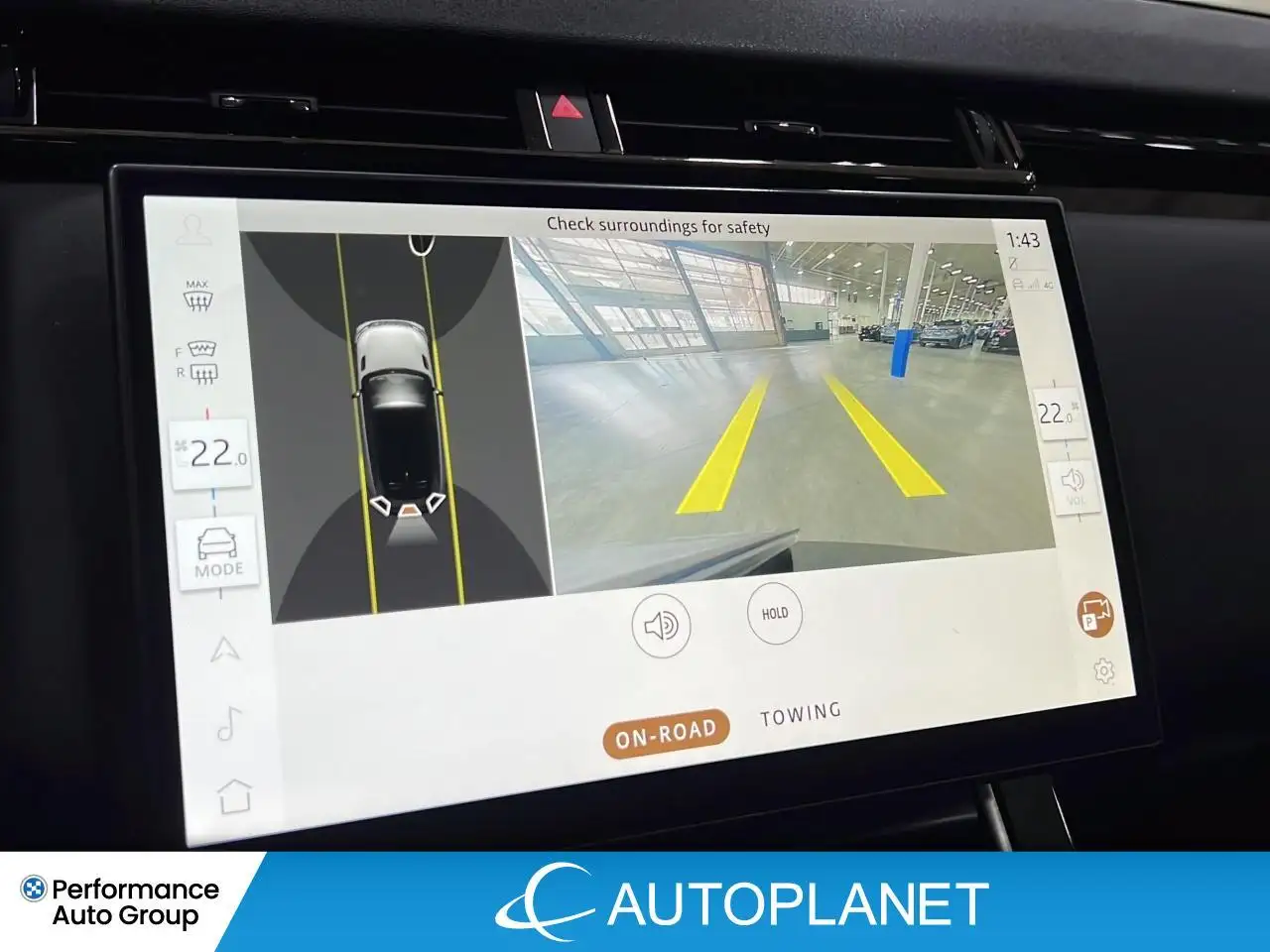 Land Rover Range Rover Velar photo Land Rover Range Rover Velar
