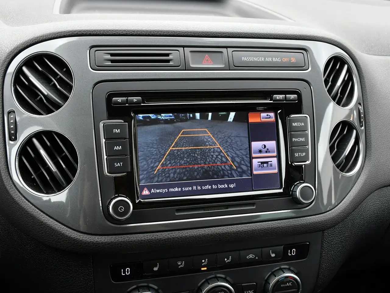 Volkswagen Tiguan снимка Volkswagen Tiguan