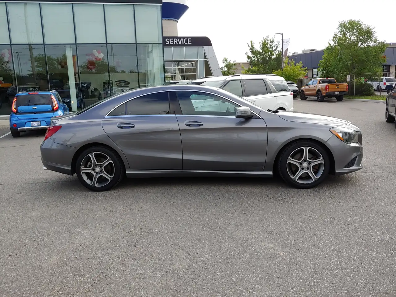 Mercedes-Benz CLA снимка Mercedes-Benz CLA