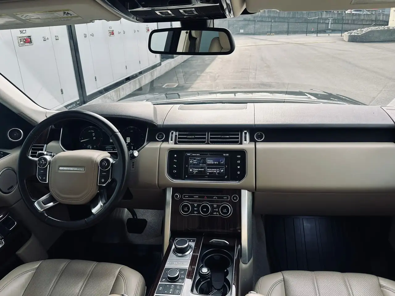 Land Rover Range Rover снимка Land Rover Range Rover