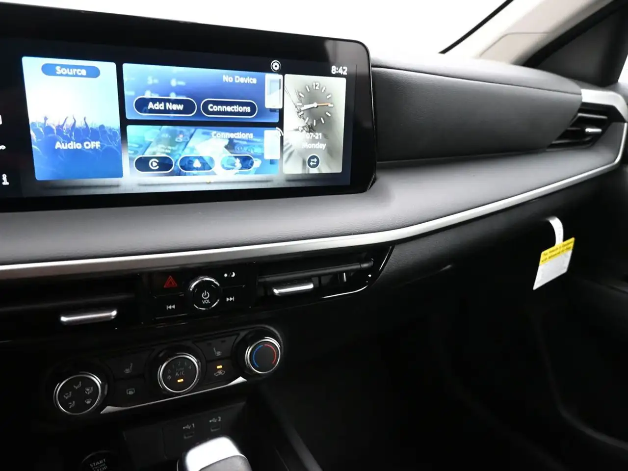 Nissan Kicks photo Nissan Kicks