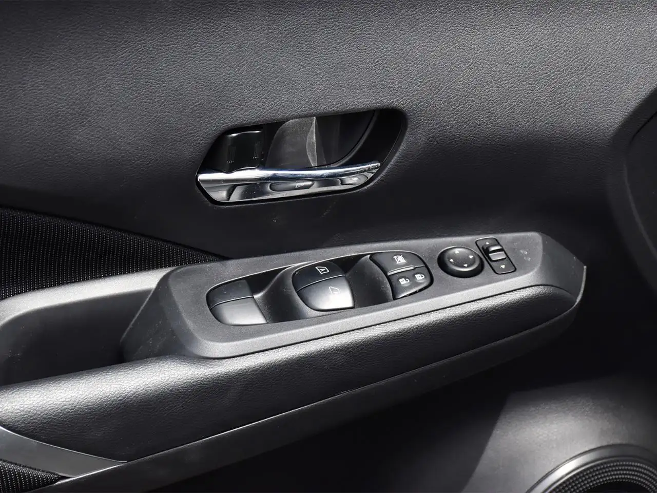 Nissan Kicks fotografie Nissan Kicks