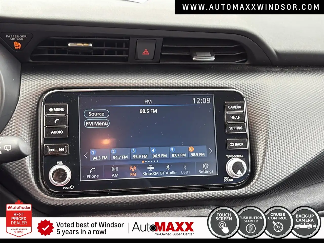 Nissan Kicks photo Nissan Kicks