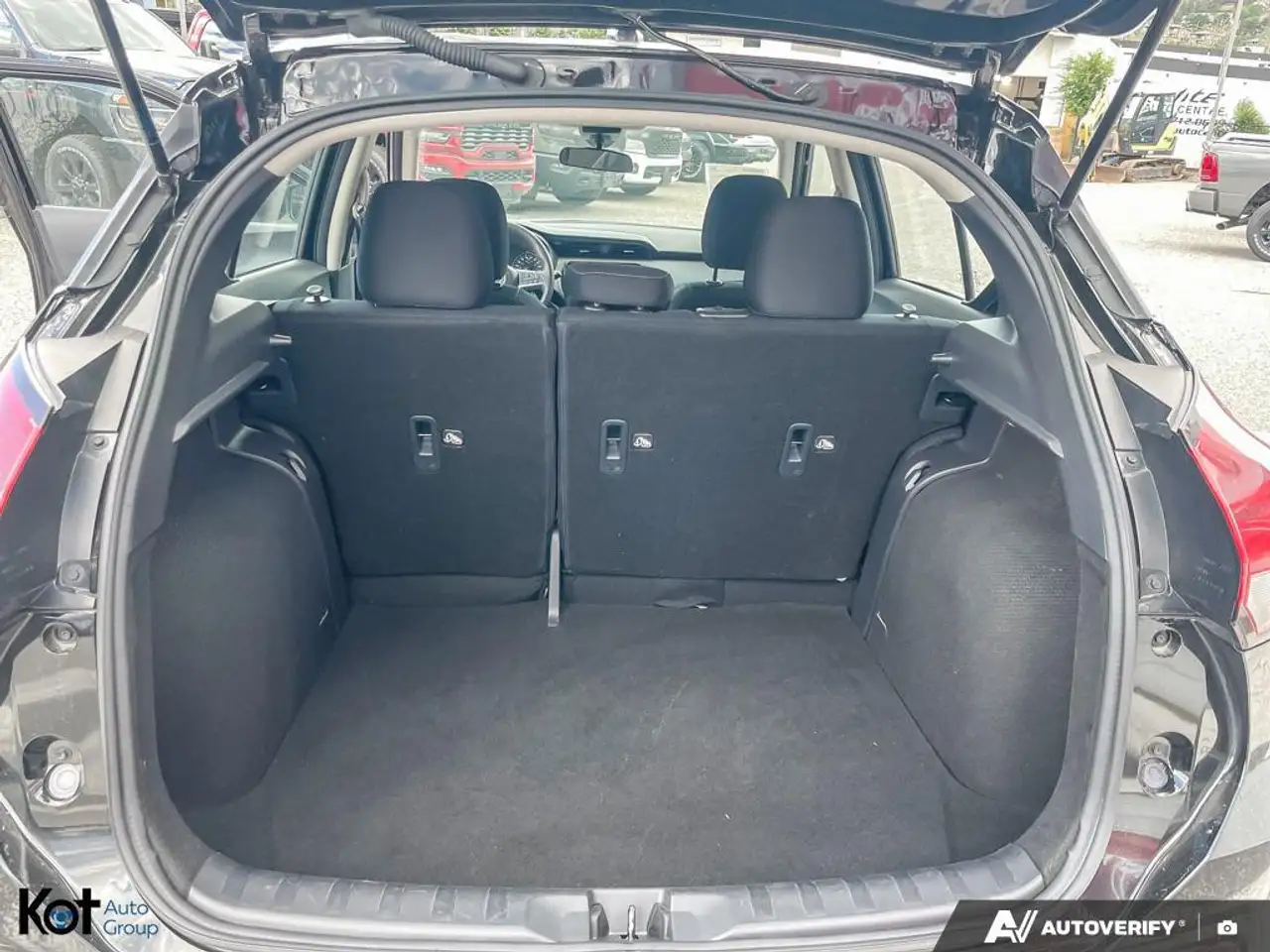 Nissan Kicks снимка Nissan Kicks