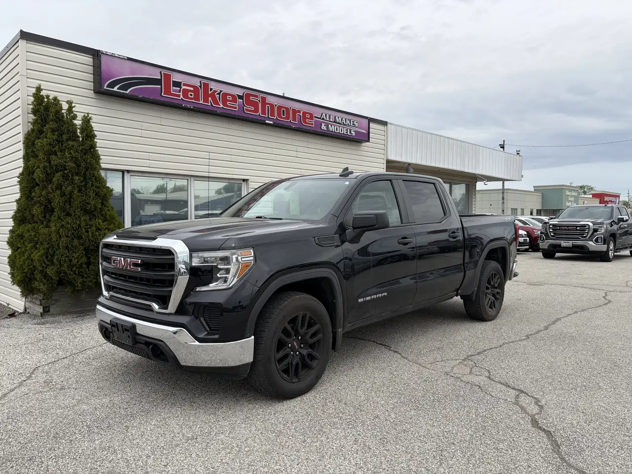 GMC Sierra 1500 снимка GMC Sierra 1500
