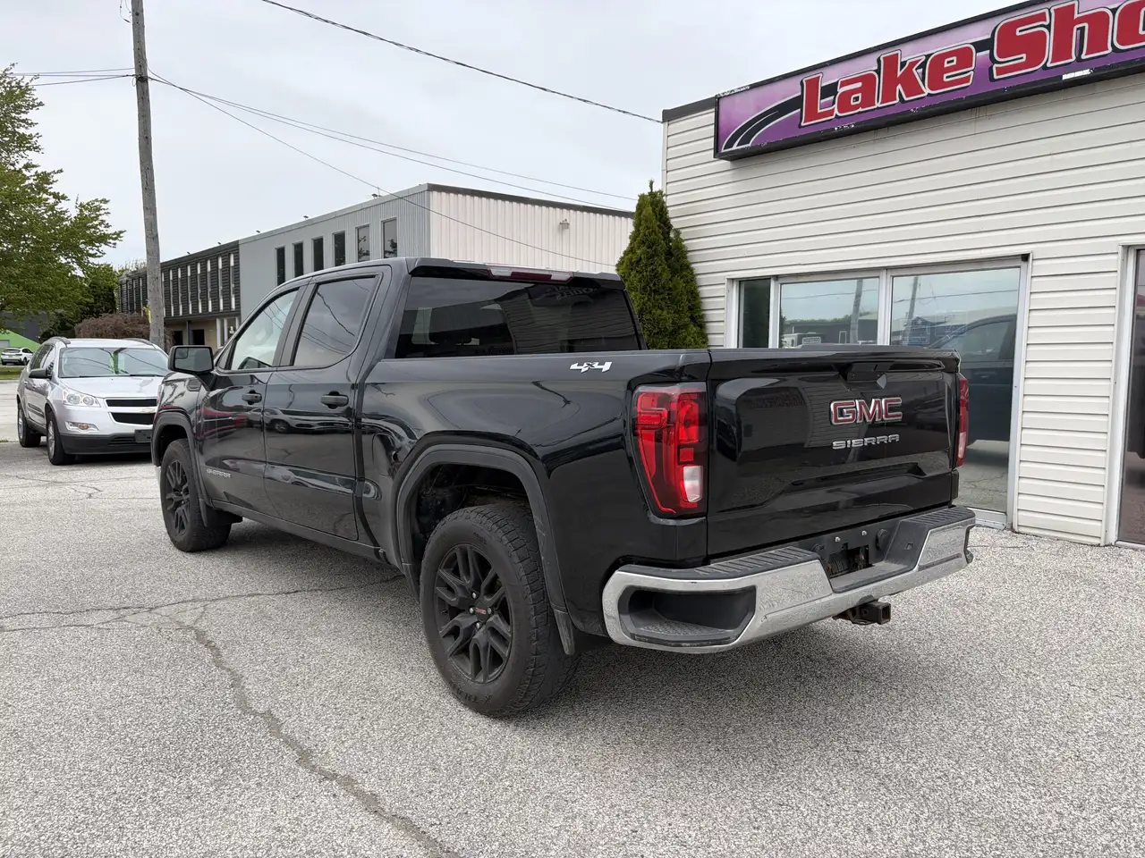GMC Sierra 1500 снимка GMC Sierra 1500