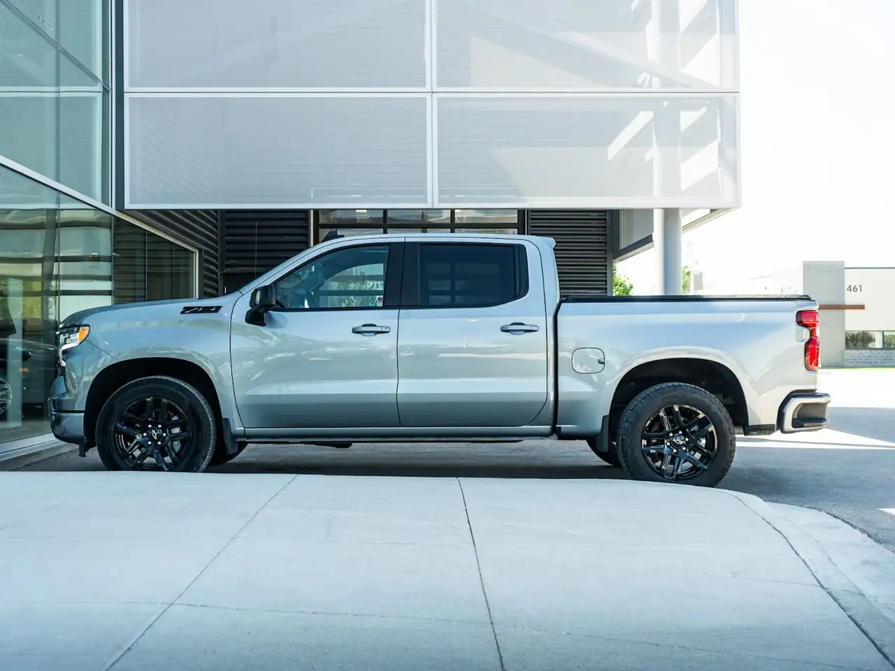 Chevrolet Silverado 1500 photo Chevrolet Silverado 1500