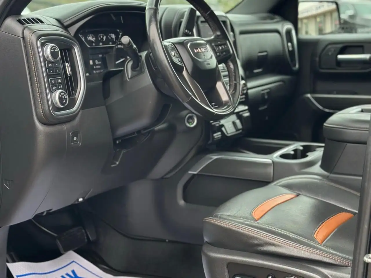 GMC Sierra 1500 fotografie GMC Sierra 1500