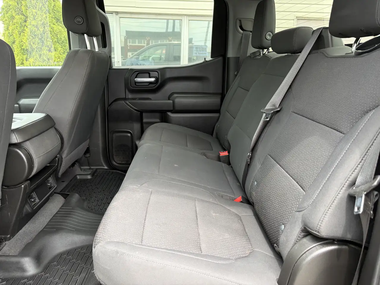 GMC Sierra 1500 снимка GMC Sierra 1500