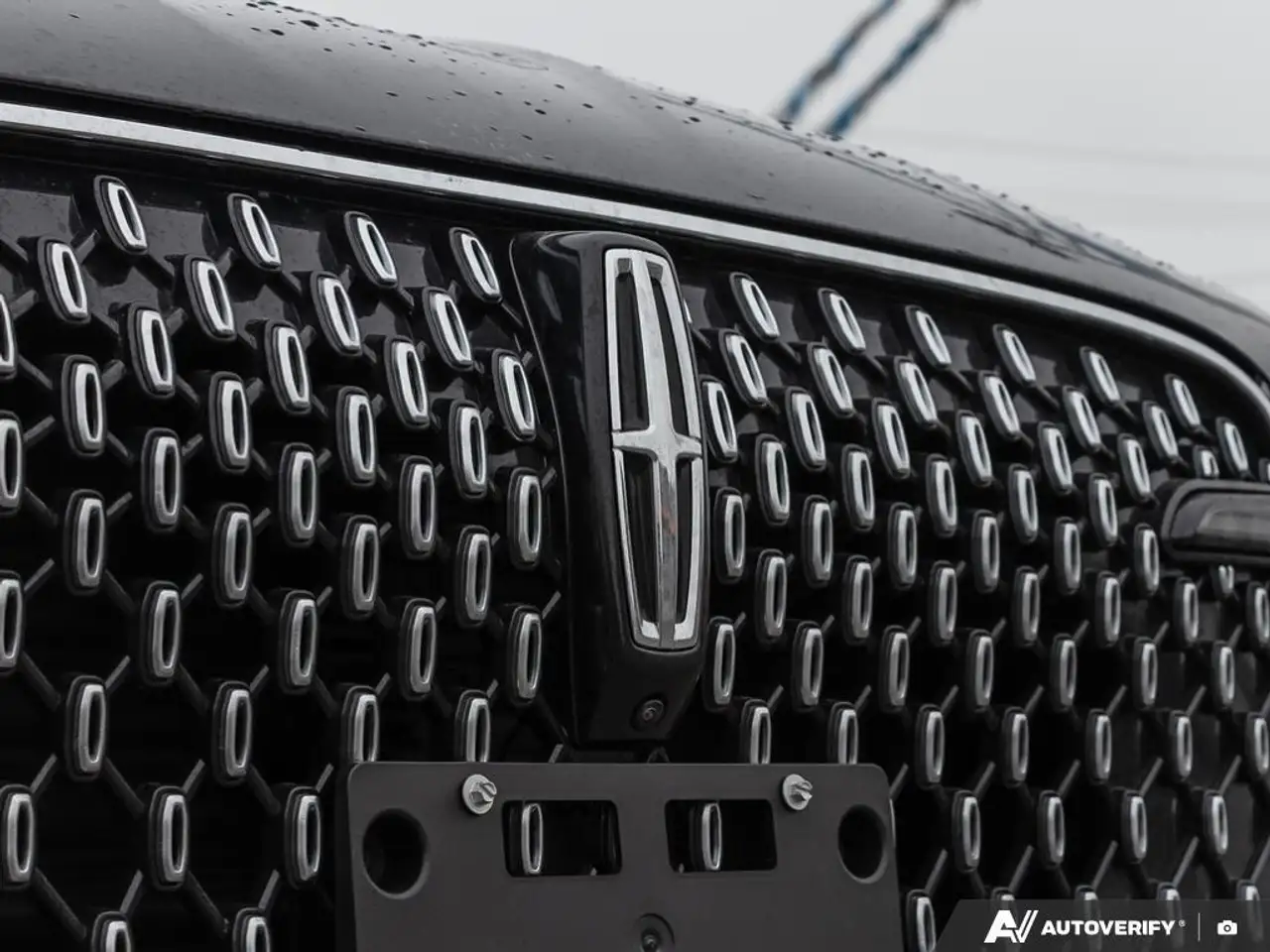 Lincoln Aviator снимка Lincoln Aviator