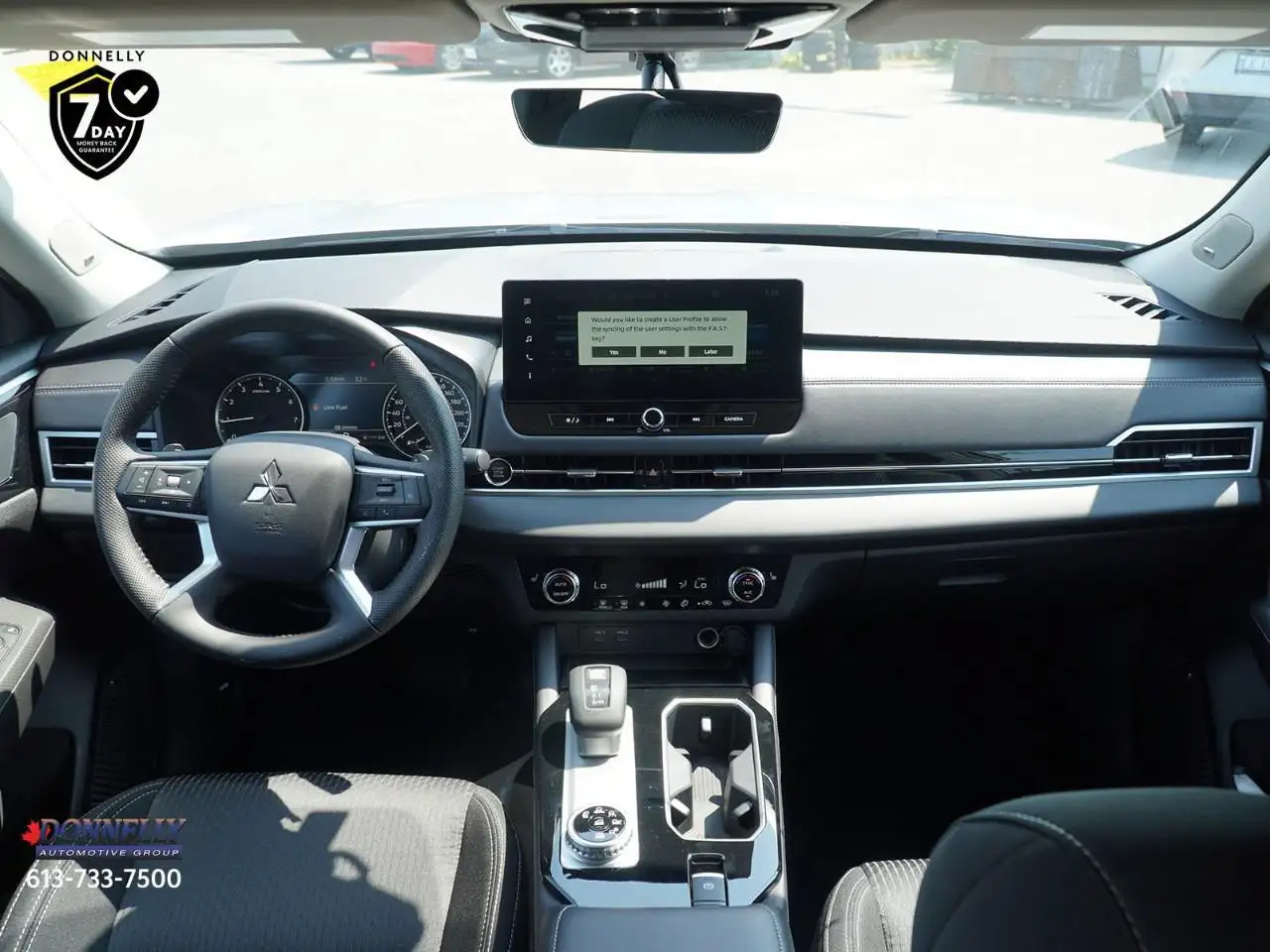 Mitsubishi Outlander снимка Mitsubishi Outlander