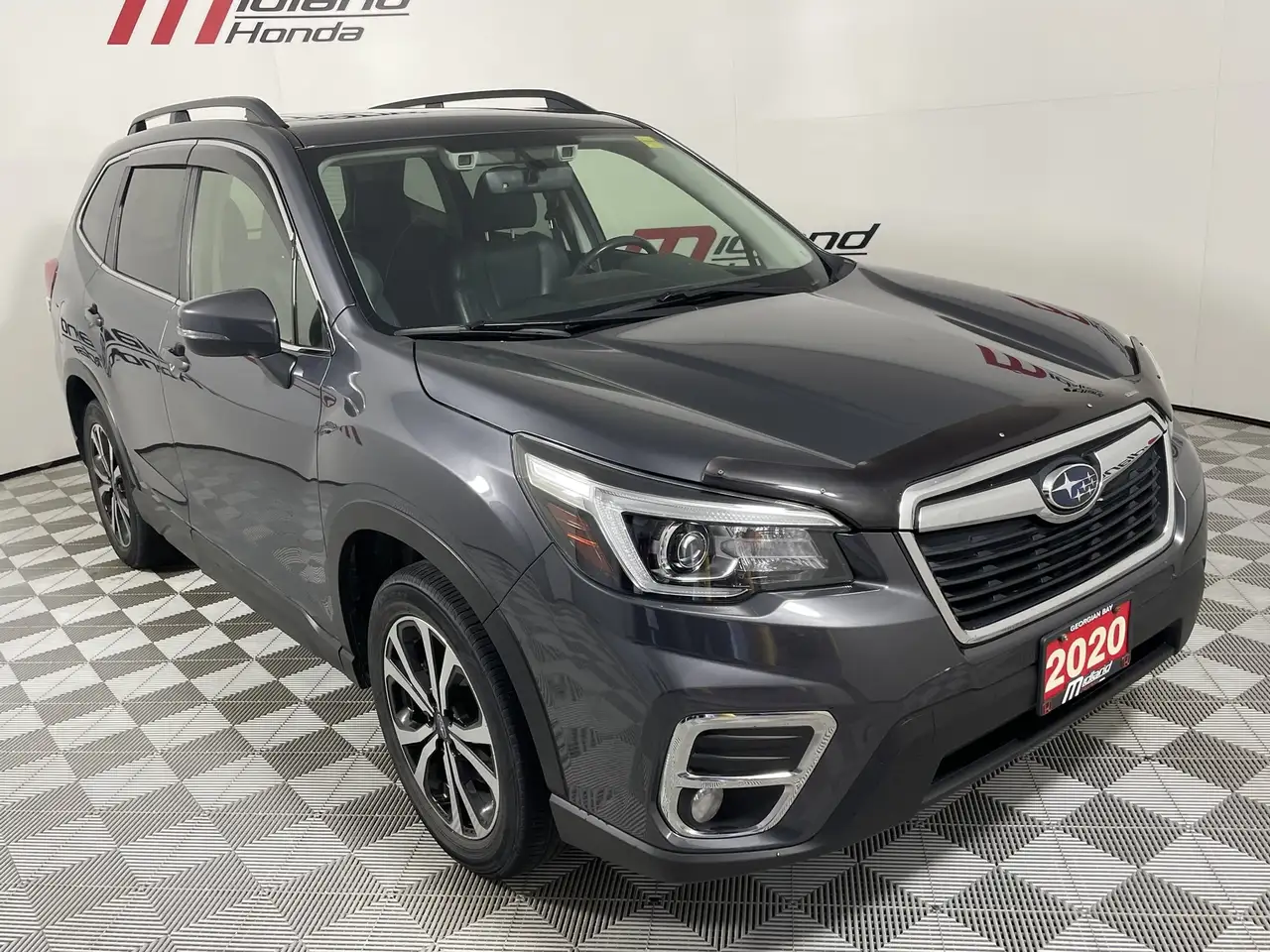 Subaru Forester снимка Subaru Forester