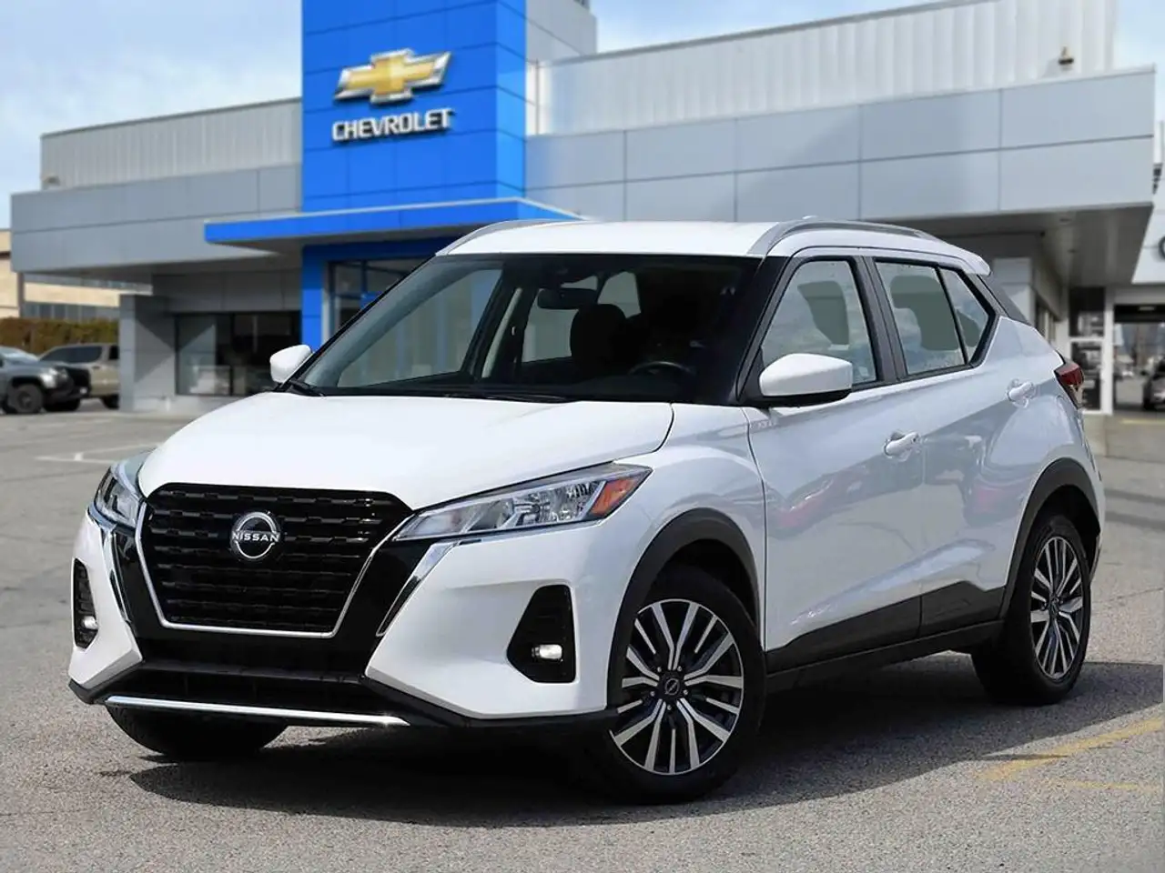 2025 Nissan Kicks