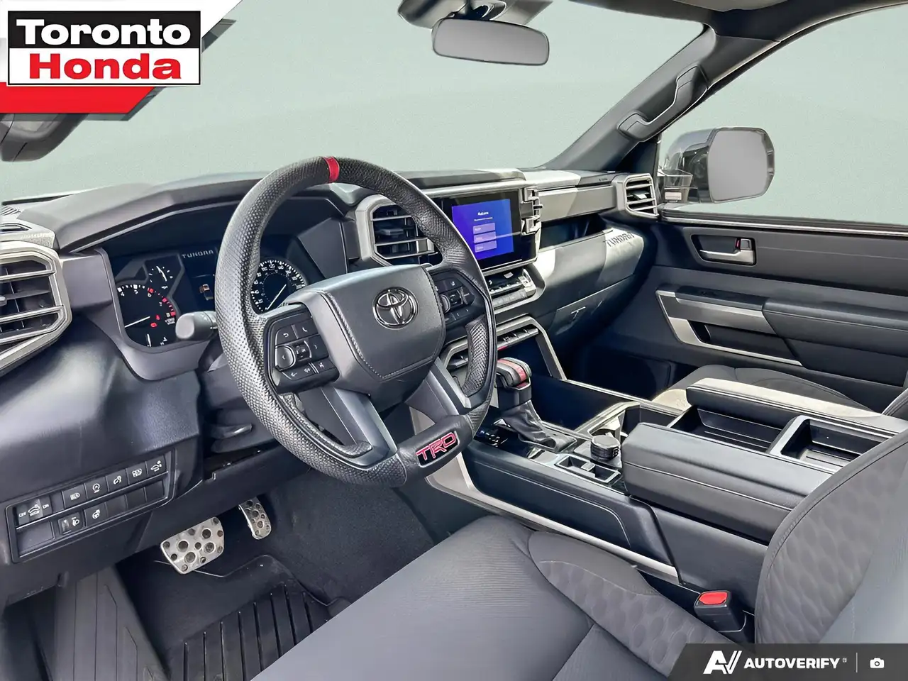 Toyota Tundra снимка Toyota Tundra