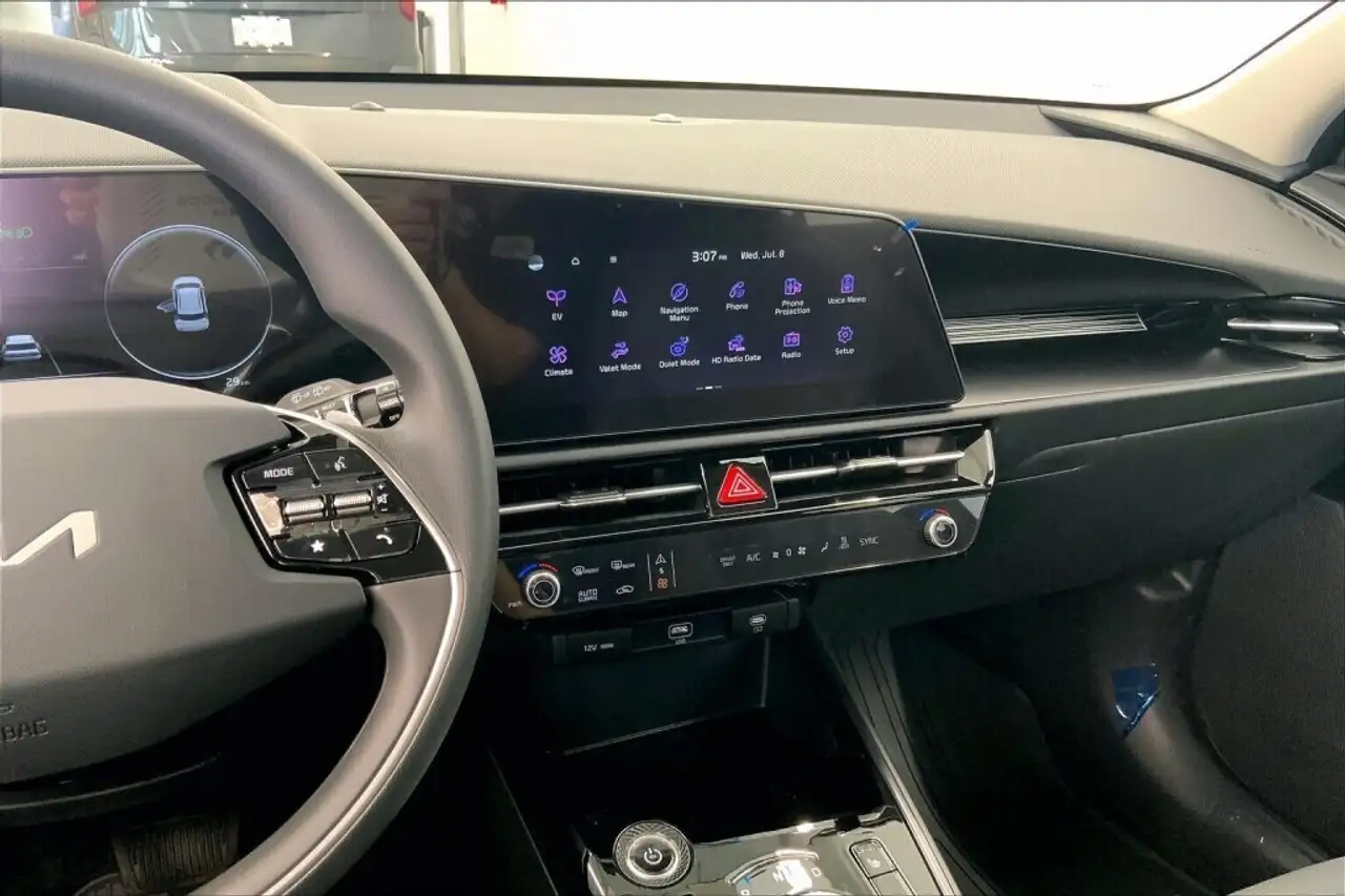 Kia Niro снимка Kia Niro