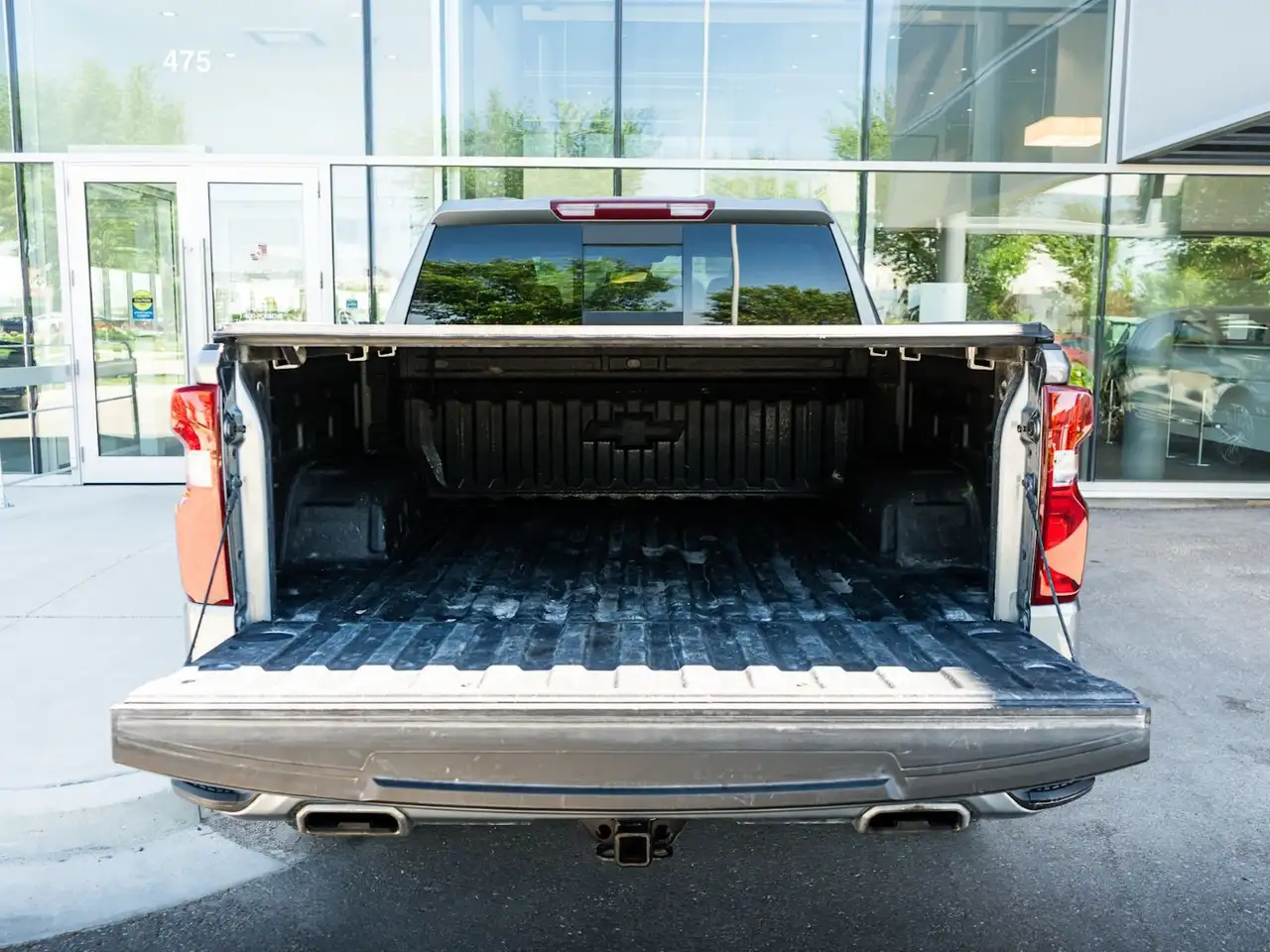 Chevrolet Silverado 1500 photo Chevrolet Silverado 1500