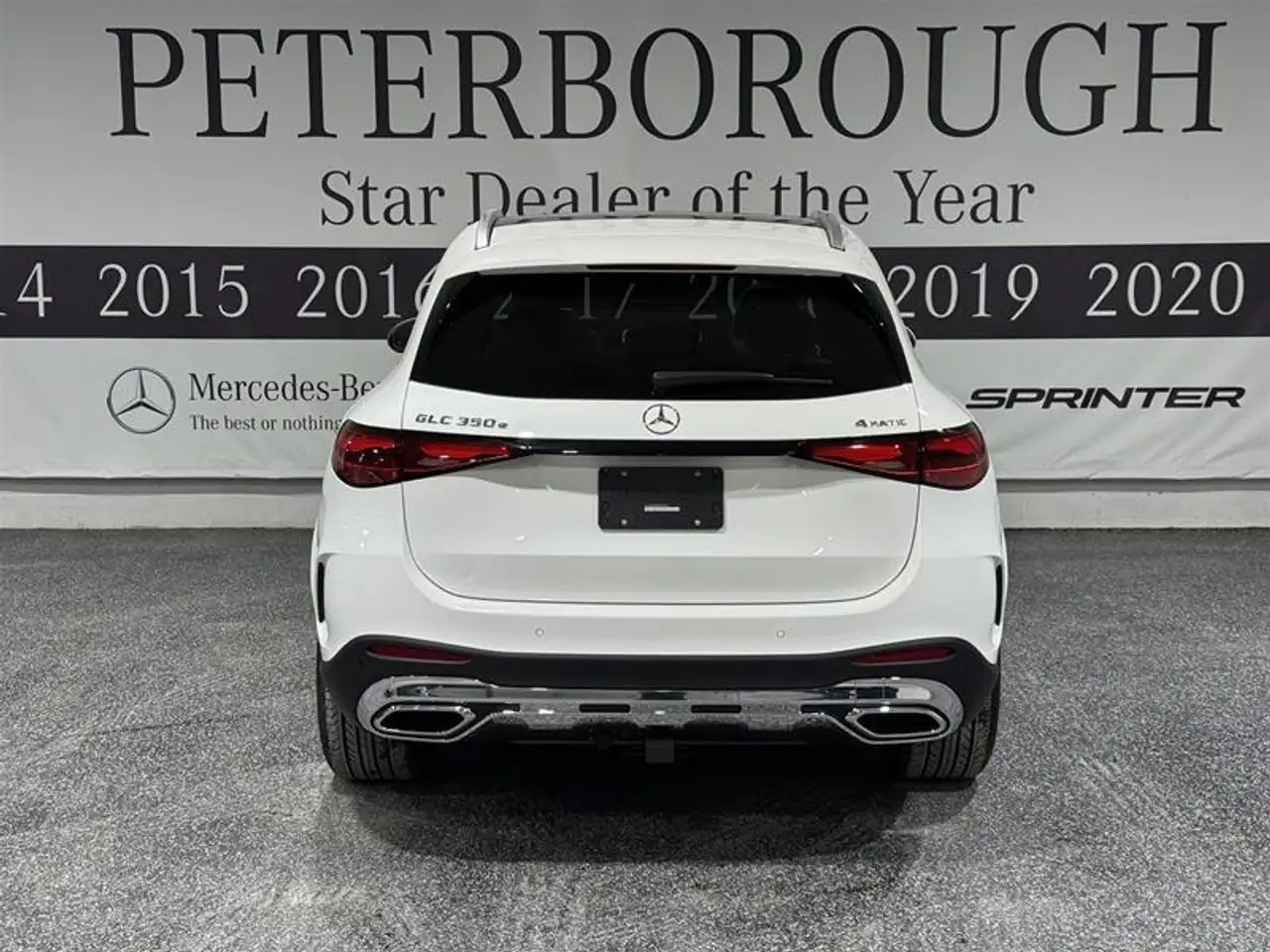 Mercedes-Benz GLC снимка Mercedes-Benz GLC