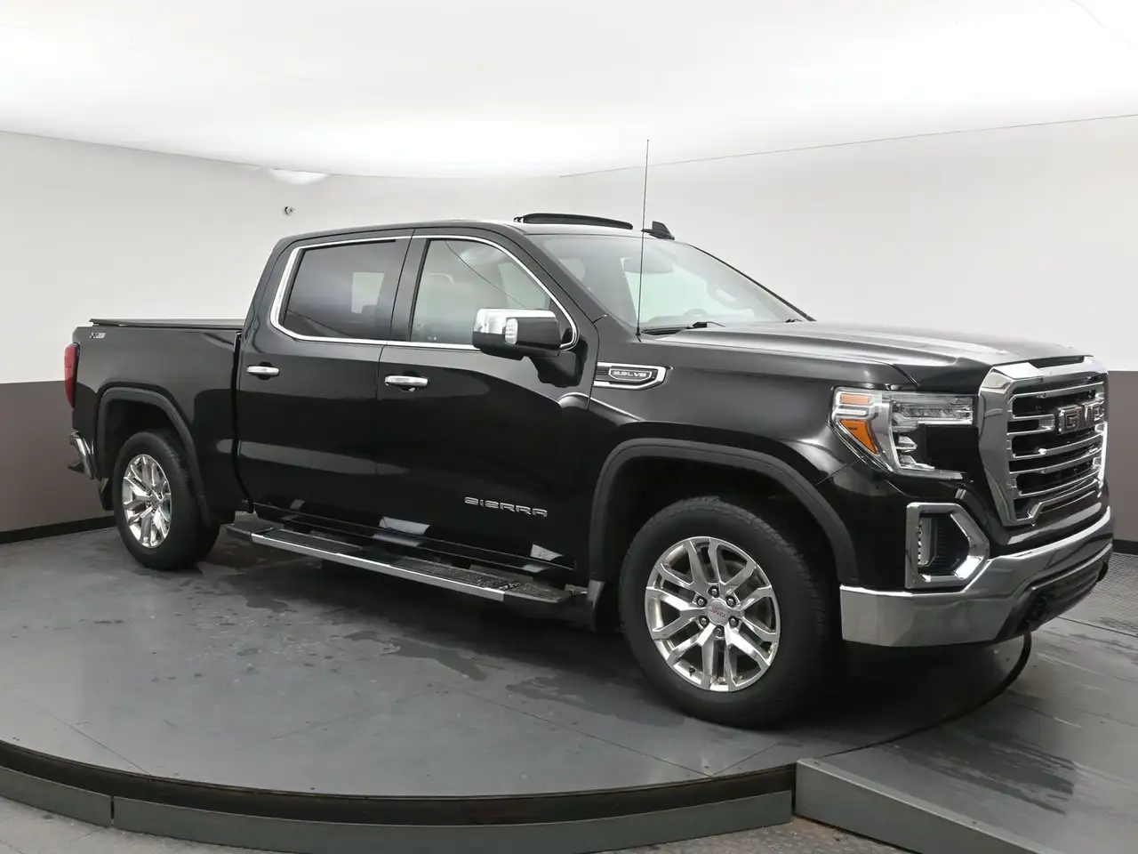 GMC Sierra 1500 photo GMC Sierra 1500