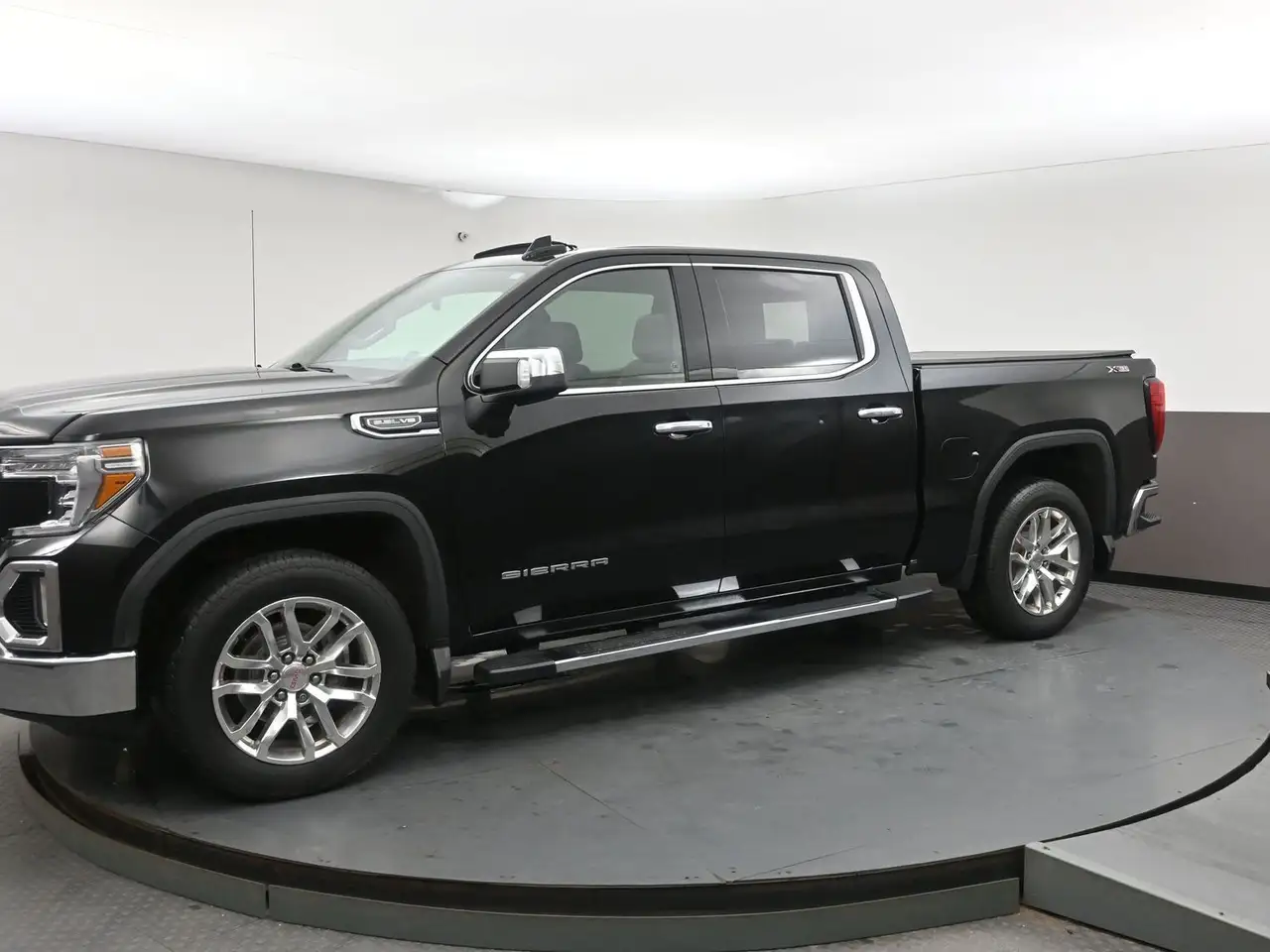 GMC Sierra 1500 photo GMC Sierra 1500