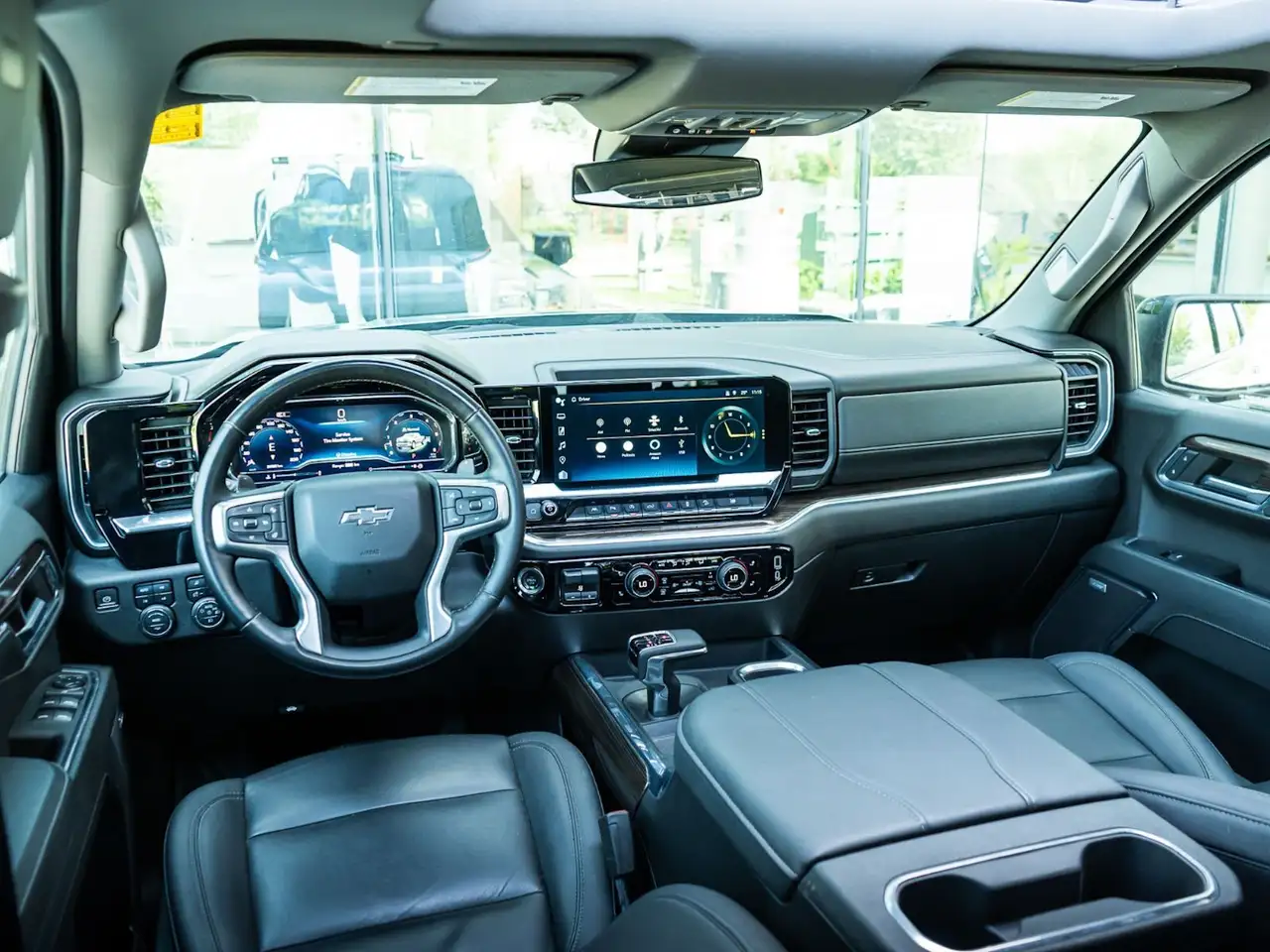 Chevrolet Silverado 1500 photo Chevrolet Silverado 1500