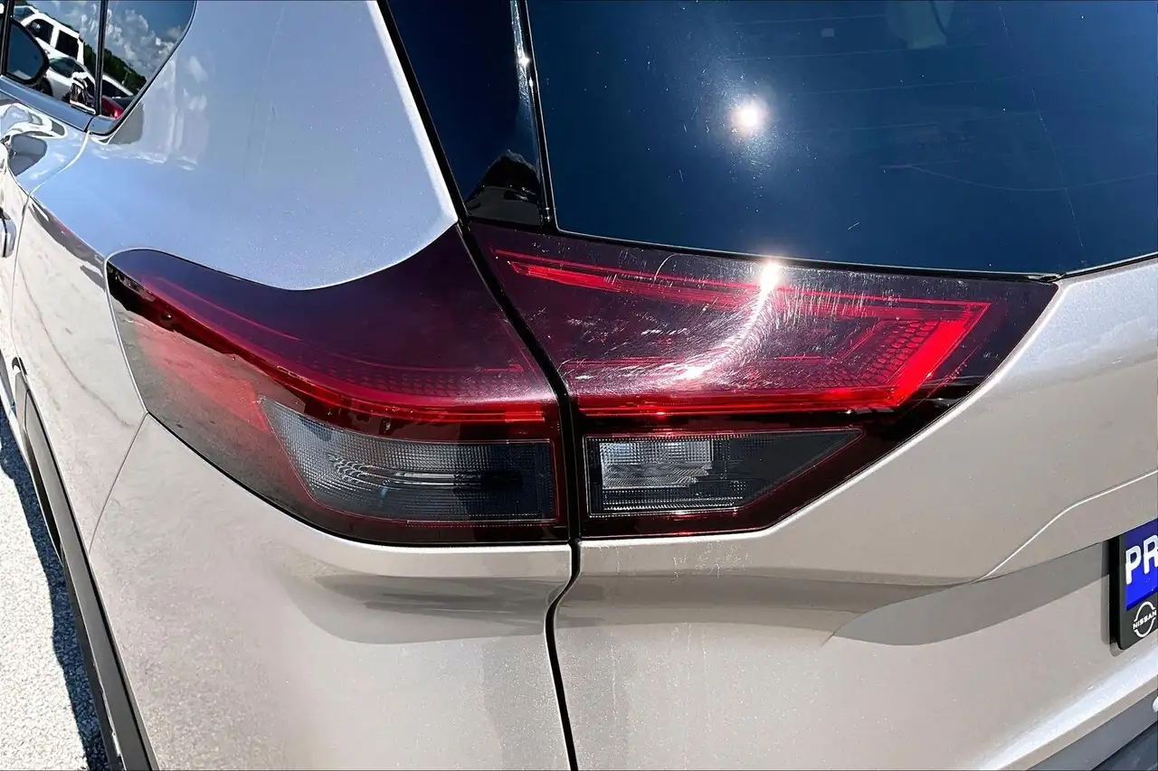 Nissan Rogue photo Nissan Rogue