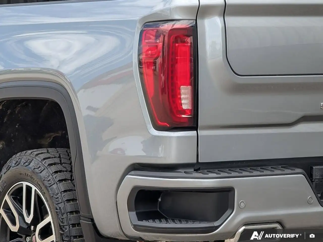 GMC Sierra 1500 photo GMC Sierra 1500