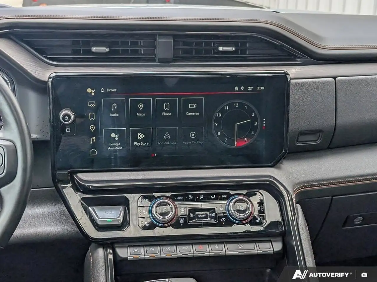 GMC Sierra 1500 photo GMC Sierra 1500