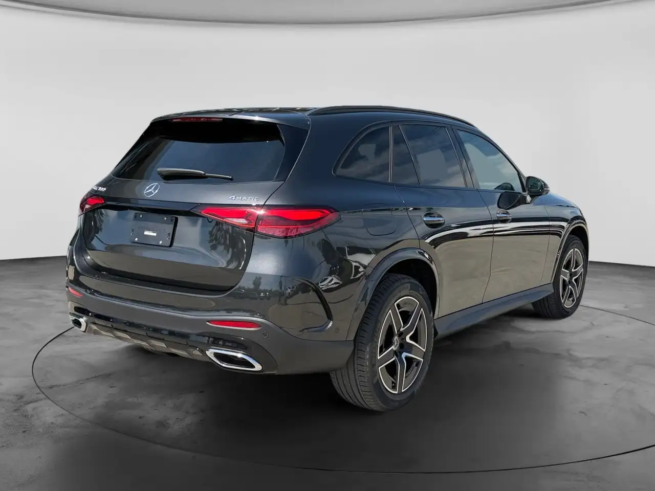 Mercedes-Benz GLC снимка Mercedes-Benz GLC