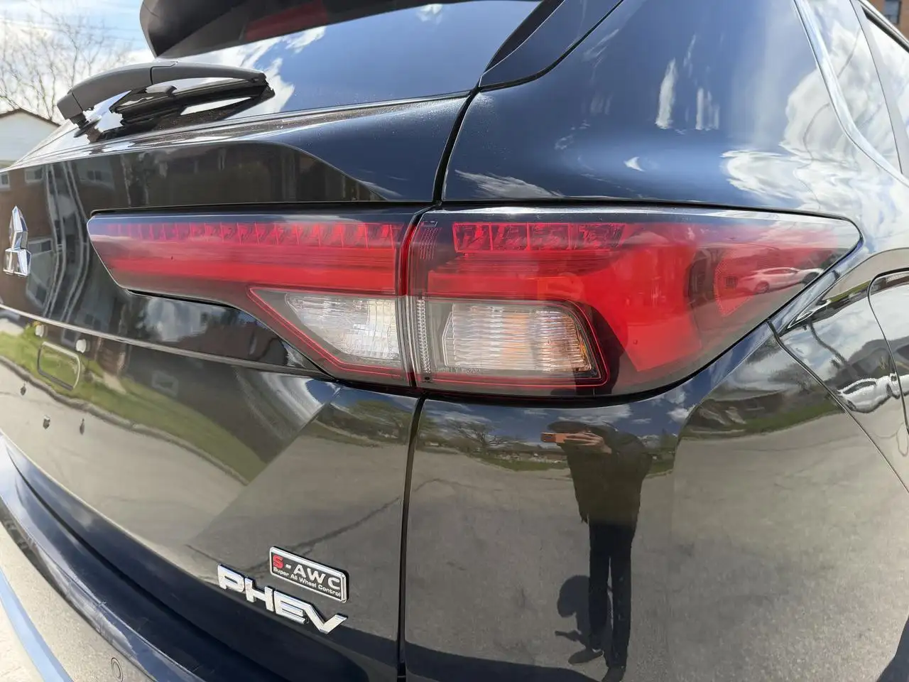 Mitsubishi Outlander снимка Mitsubishi Outlander