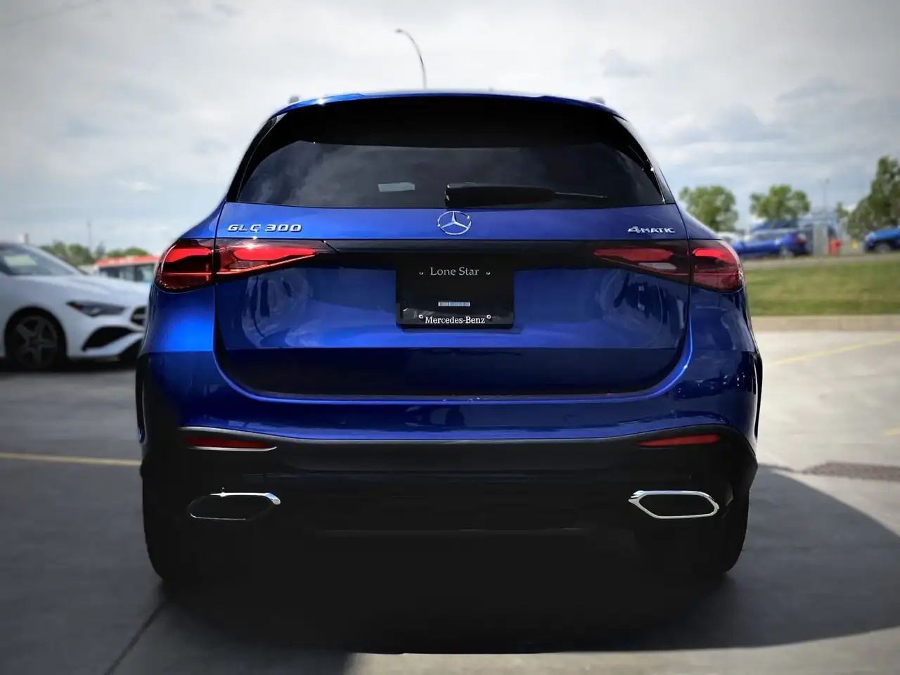 Mercedes-Benz GLC снимка Mercedes-Benz GLC