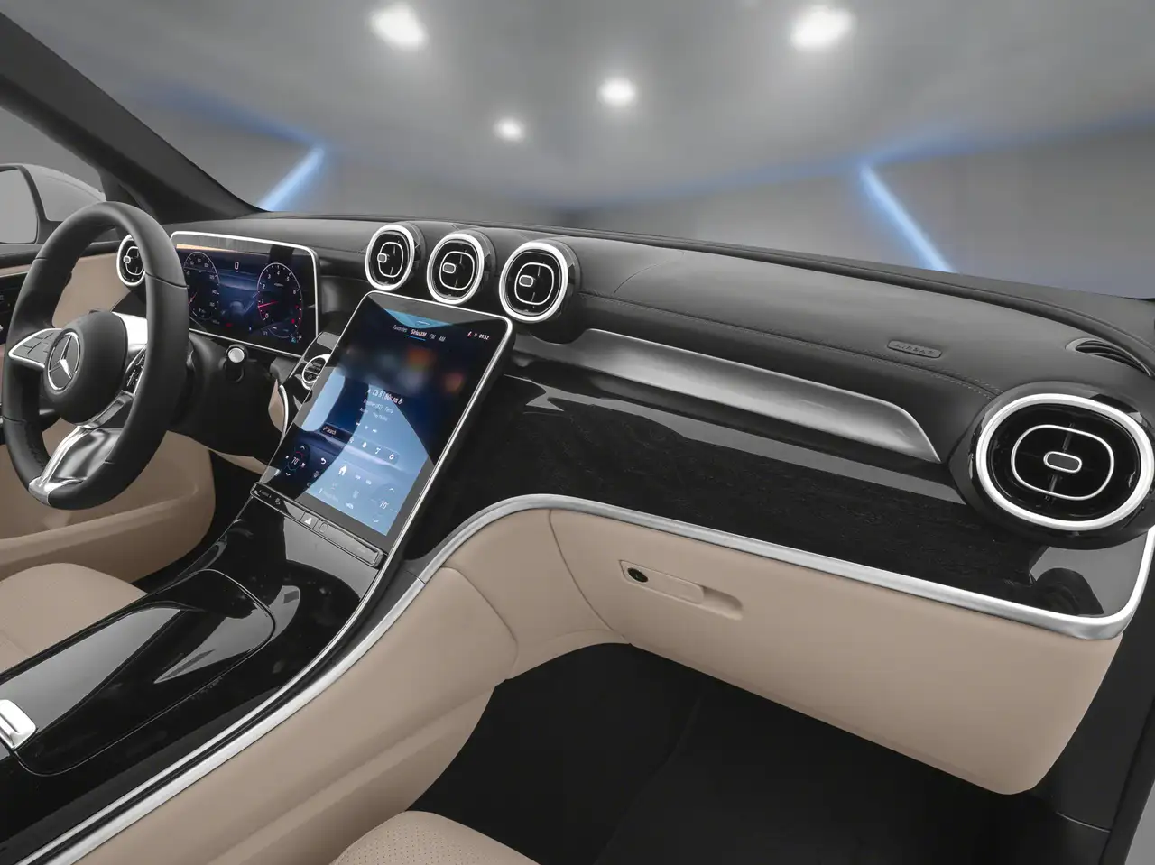 Mercedes-Benz GLC photo Mercedes-Benz GLC