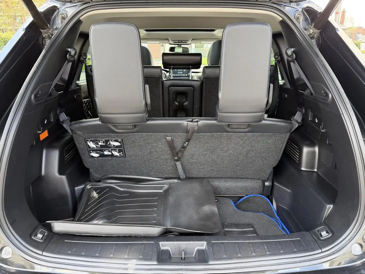 Mitsubishi Outlander снимка Mitsubishi Outlander