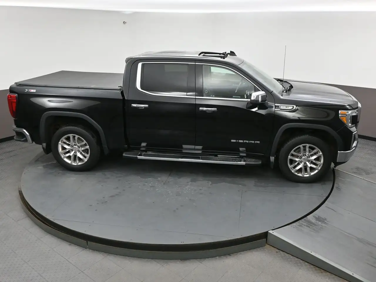 GMC Sierra 1500 photo GMC Sierra 1500