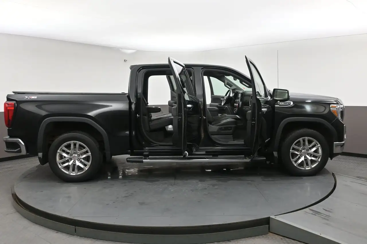 GMC Sierra 1500 photo GMC Sierra 1500