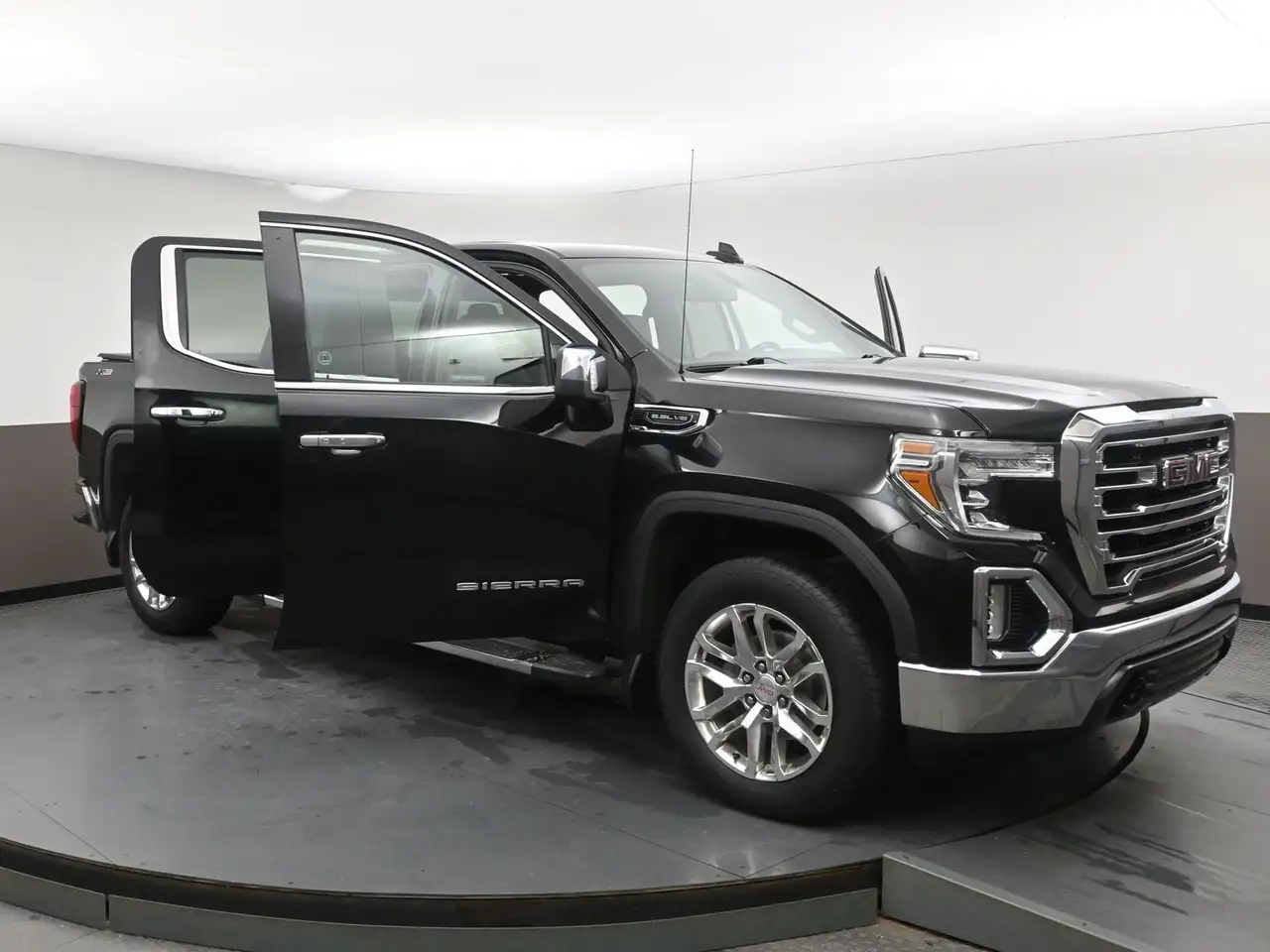 GMC Sierra 1500 photo GMC Sierra 1500