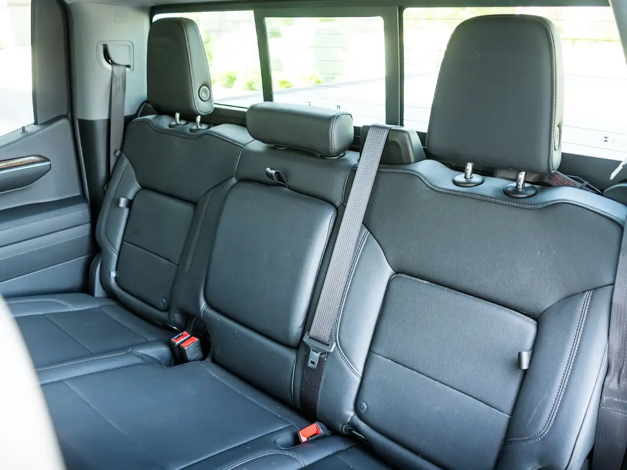 Chevrolet Silverado 1500 photo Chevrolet Silverado 1500