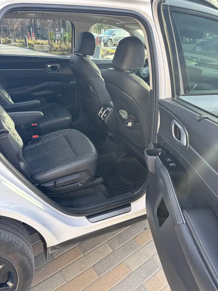 Kia Sorento photo Kia Sorento