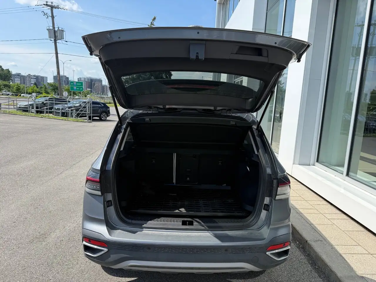 Volkswagen Taos photo Volkswagen Taos