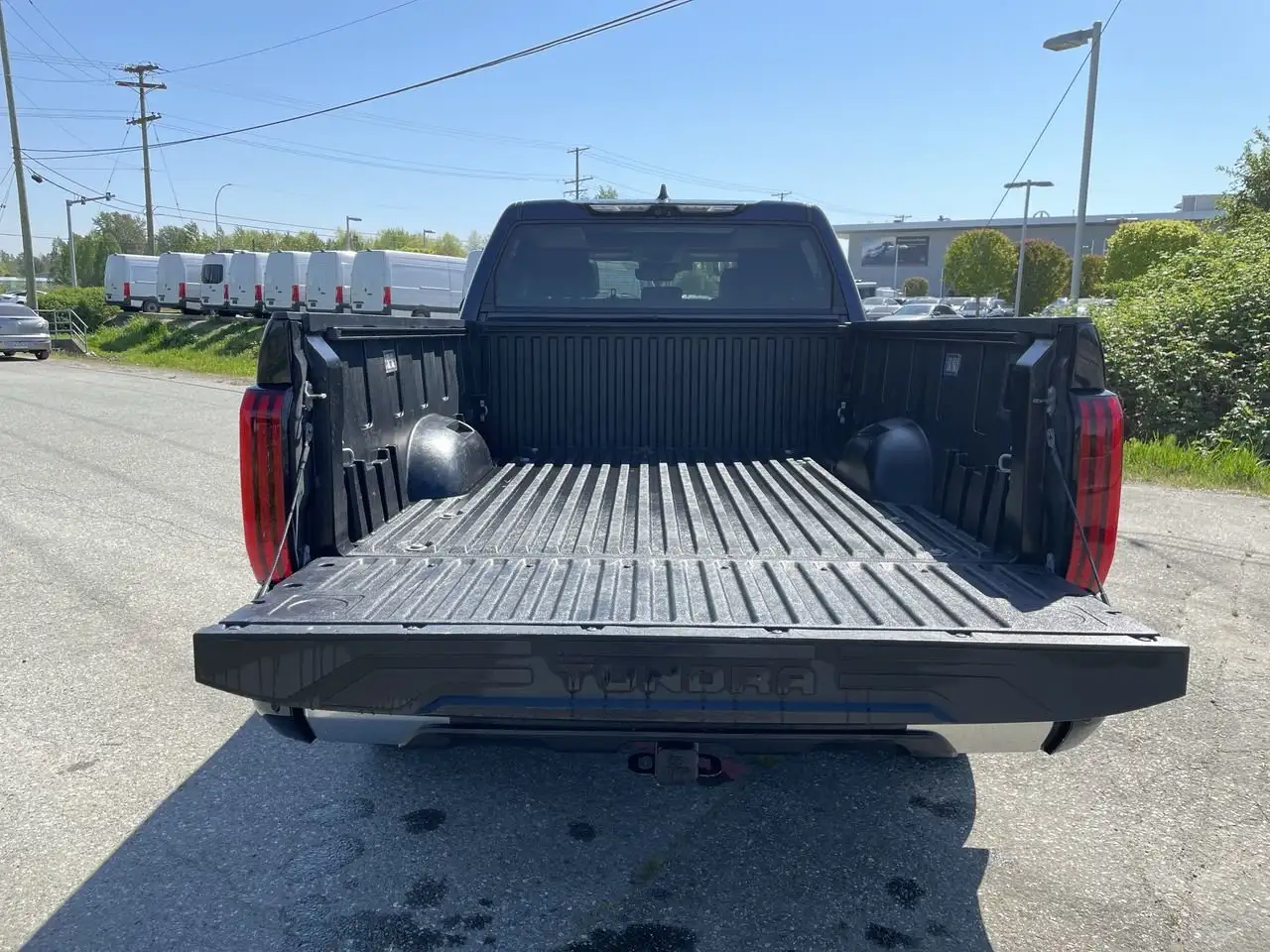 Toyota Tundra снимка Toyota Tundra