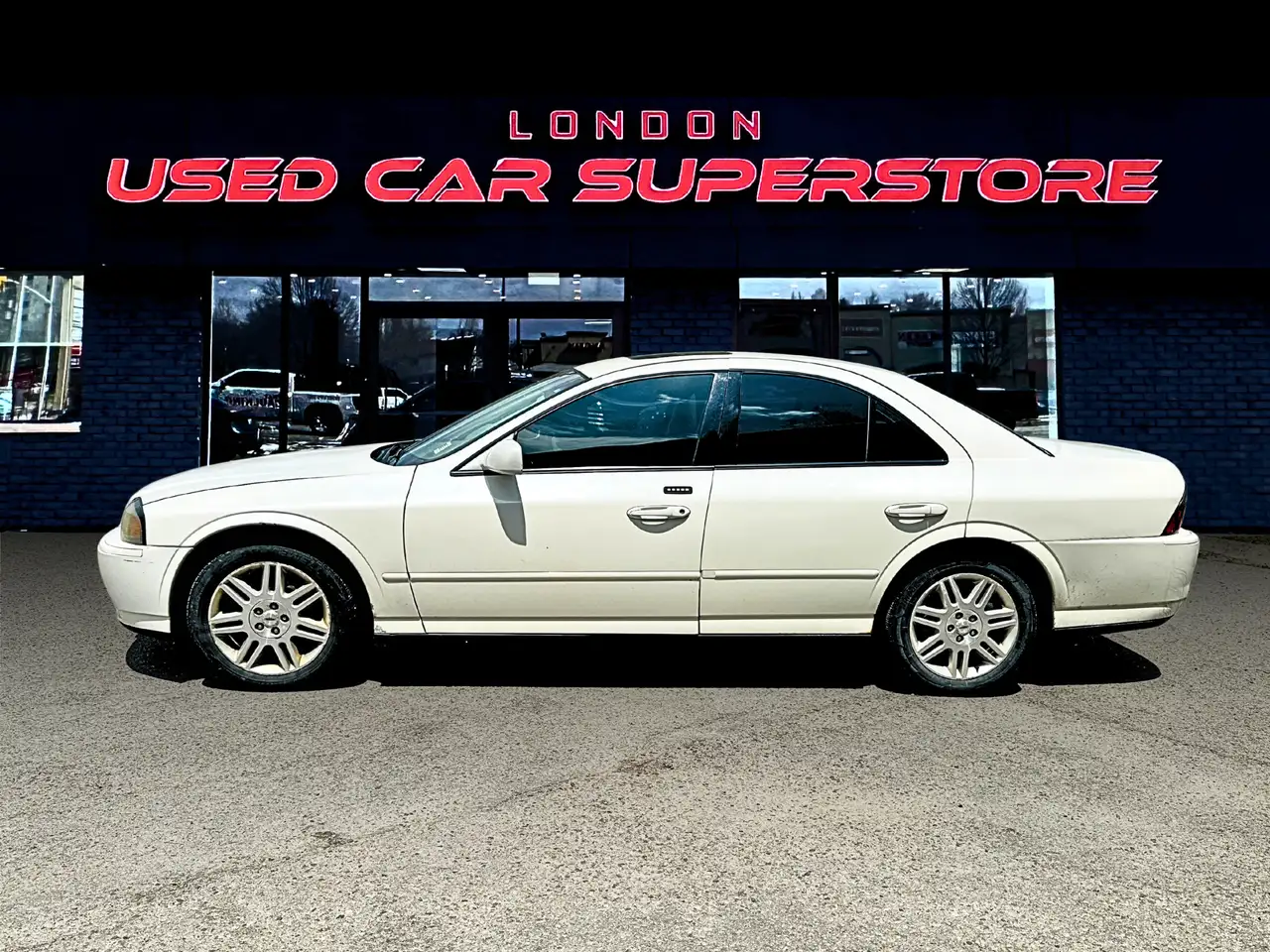 Lincoln LS photo Lincoln LS