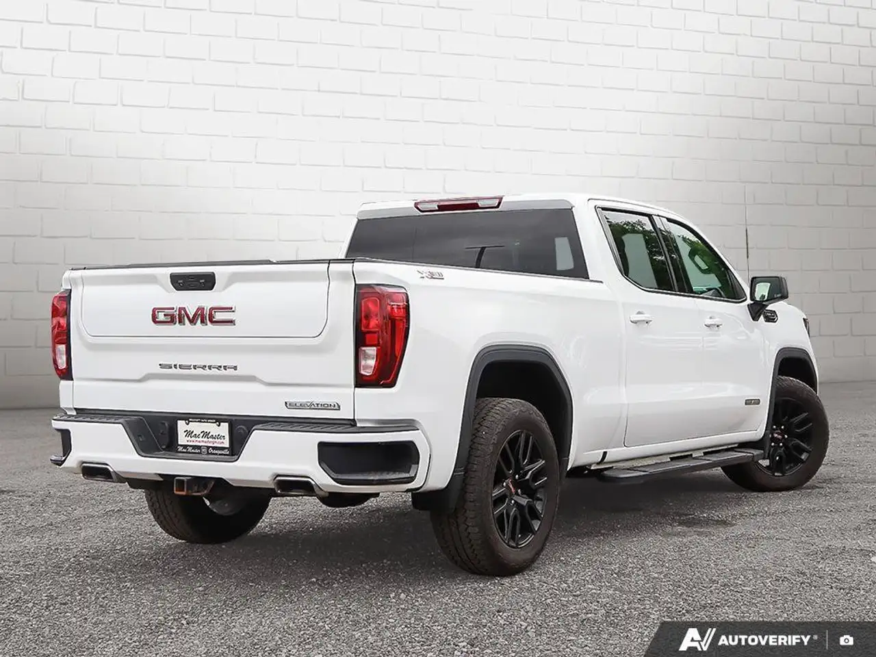 GMC Sierra 1500 fotografie GMC Sierra 1500