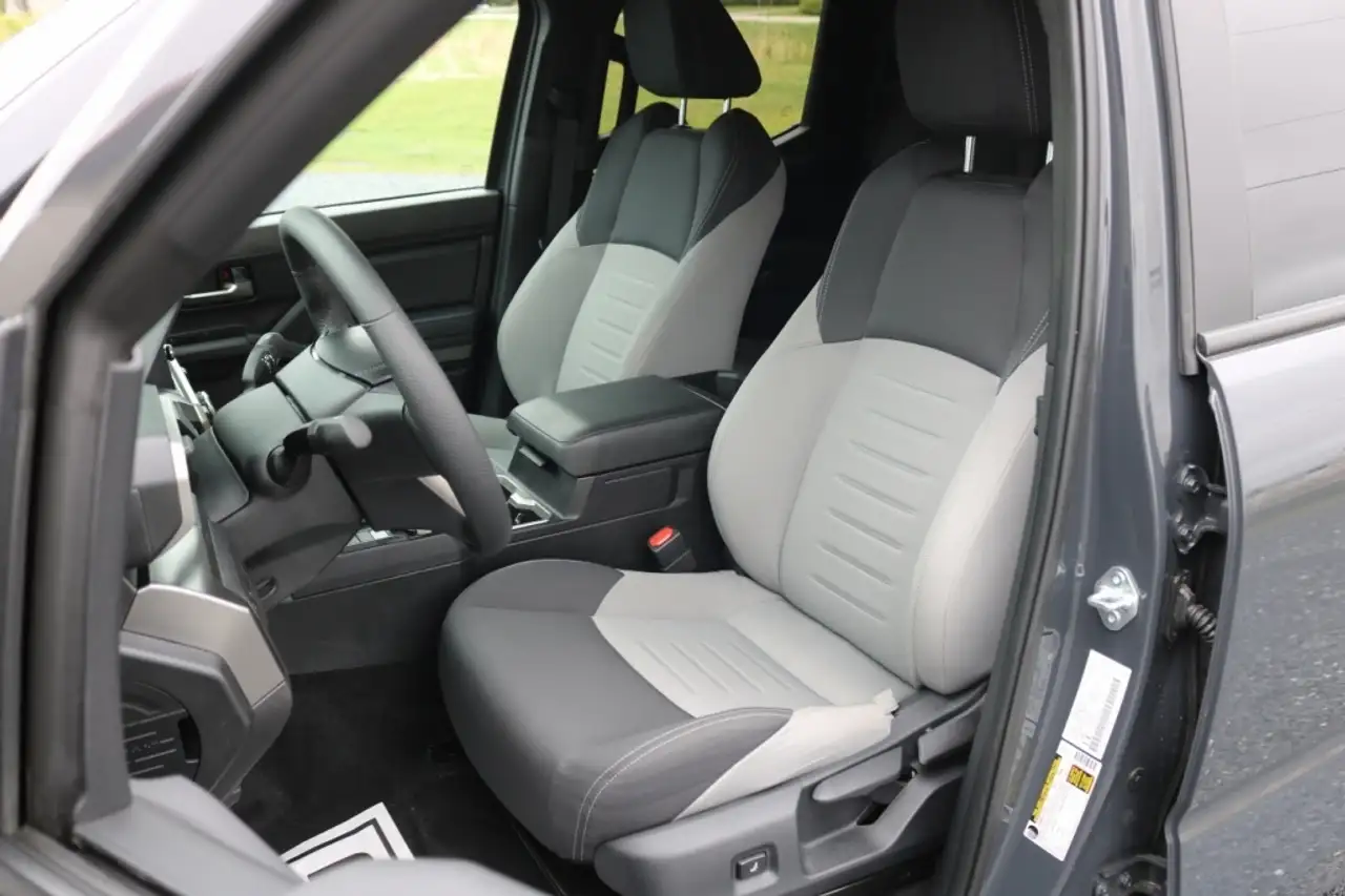 Toyota Tacoma photo Toyota Tacoma