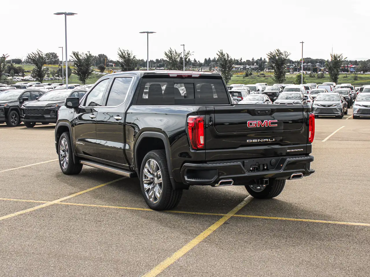 GMC Sierra 1500 photo GMC Sierra 1500