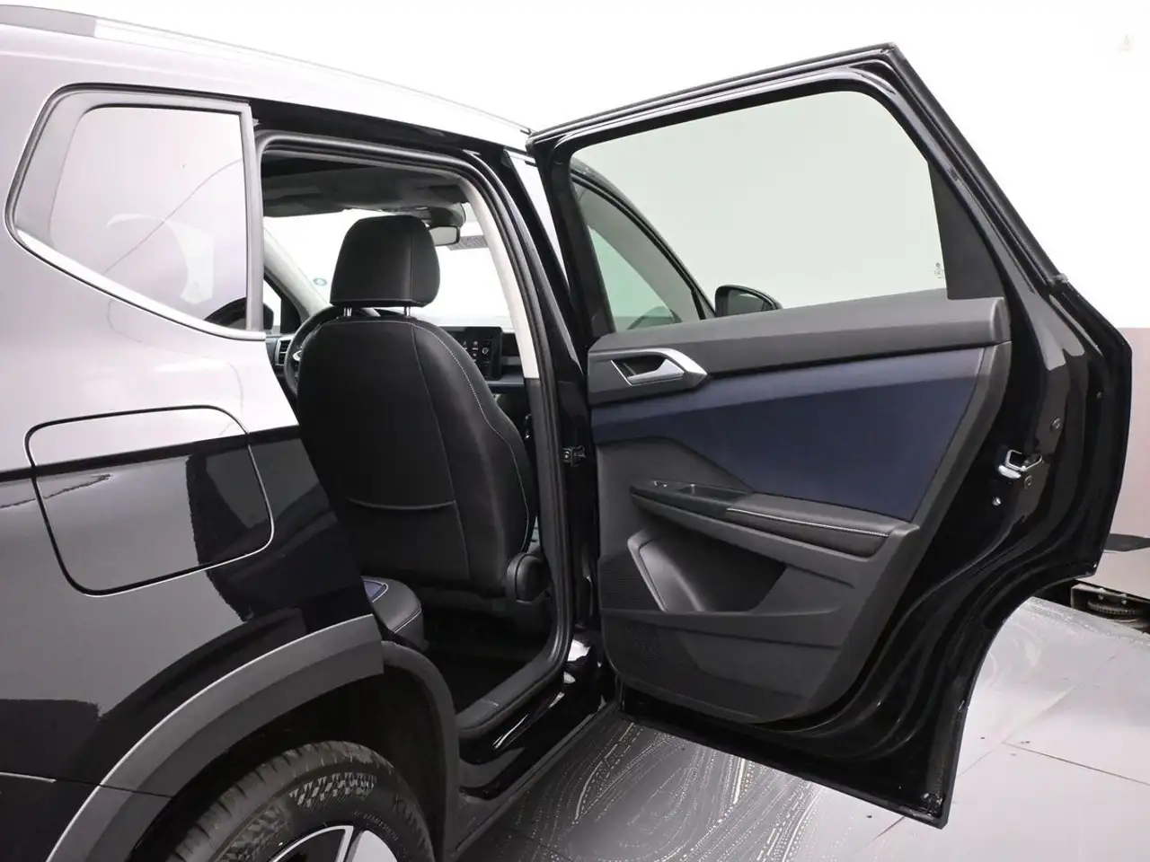 Volkswagen Taos снимка Volkswagen Taos