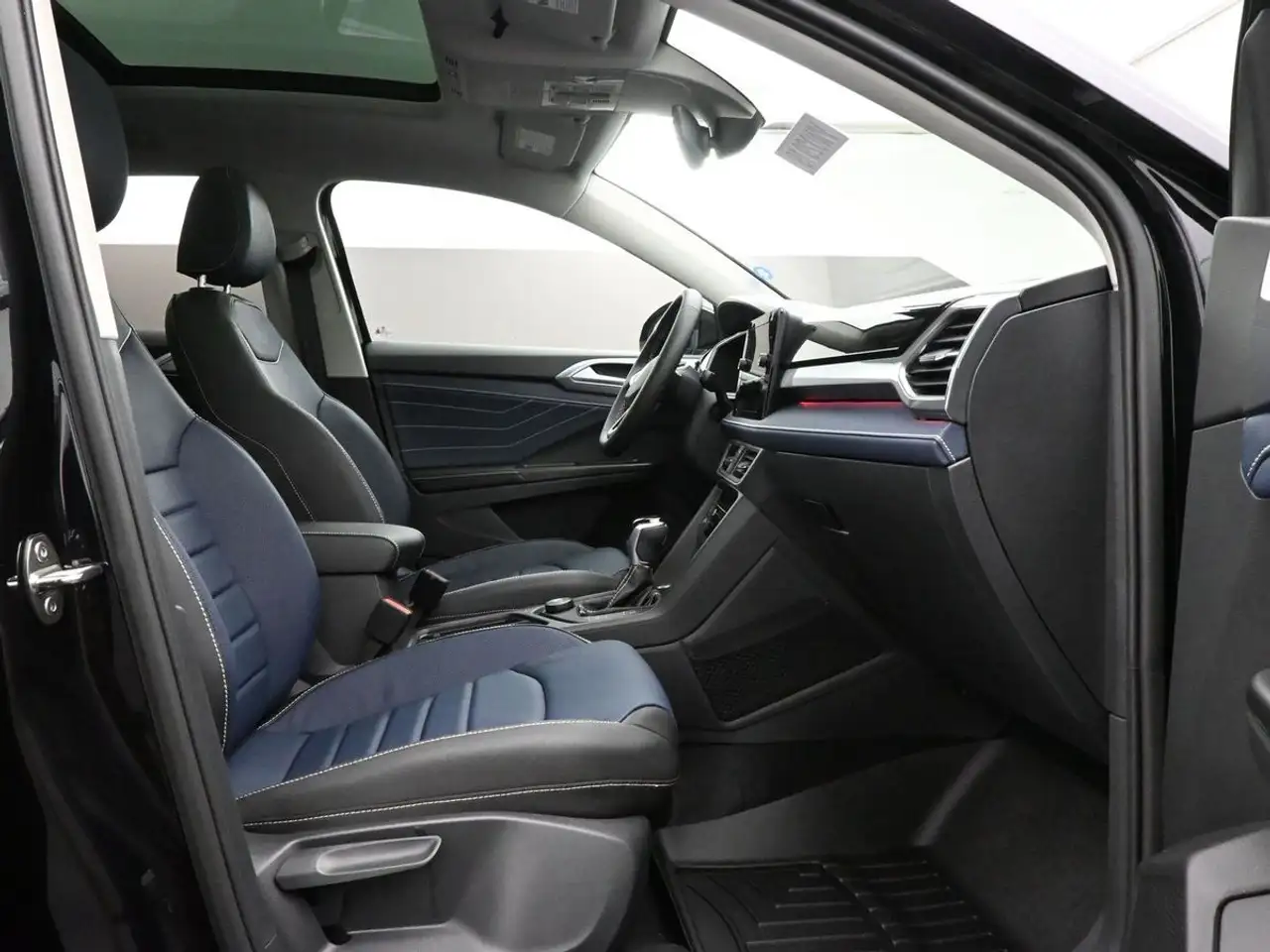 Volkswagen Taos снимка Volkswagen Taos