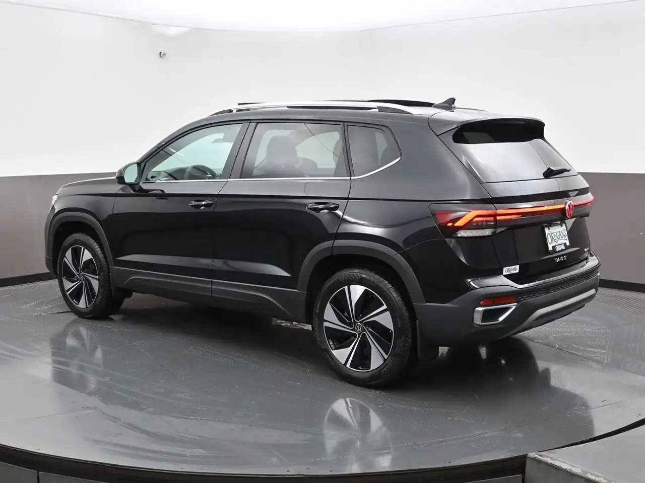 Volkswagen Taos снимка Volkswagen Taos