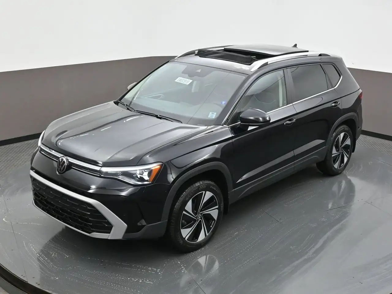 Volkswagen Taos снимка Volkswagen Taos