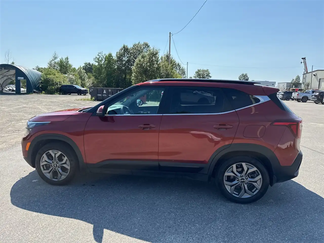 Kia Seltos photo Kia Seltos