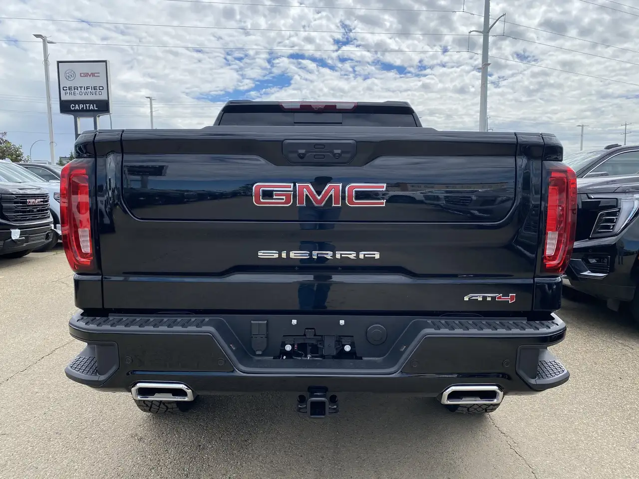 GMC Sierra 1500 photo GMC Sierra 1500