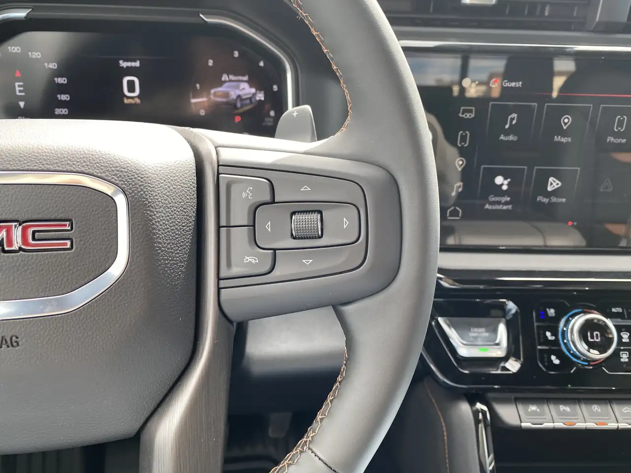 GMC Sierra 1500 photo GMC Sierra 1500